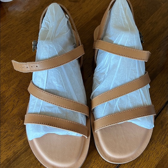 TOMS Kira Strappy Sandals - Picture 7 of 10